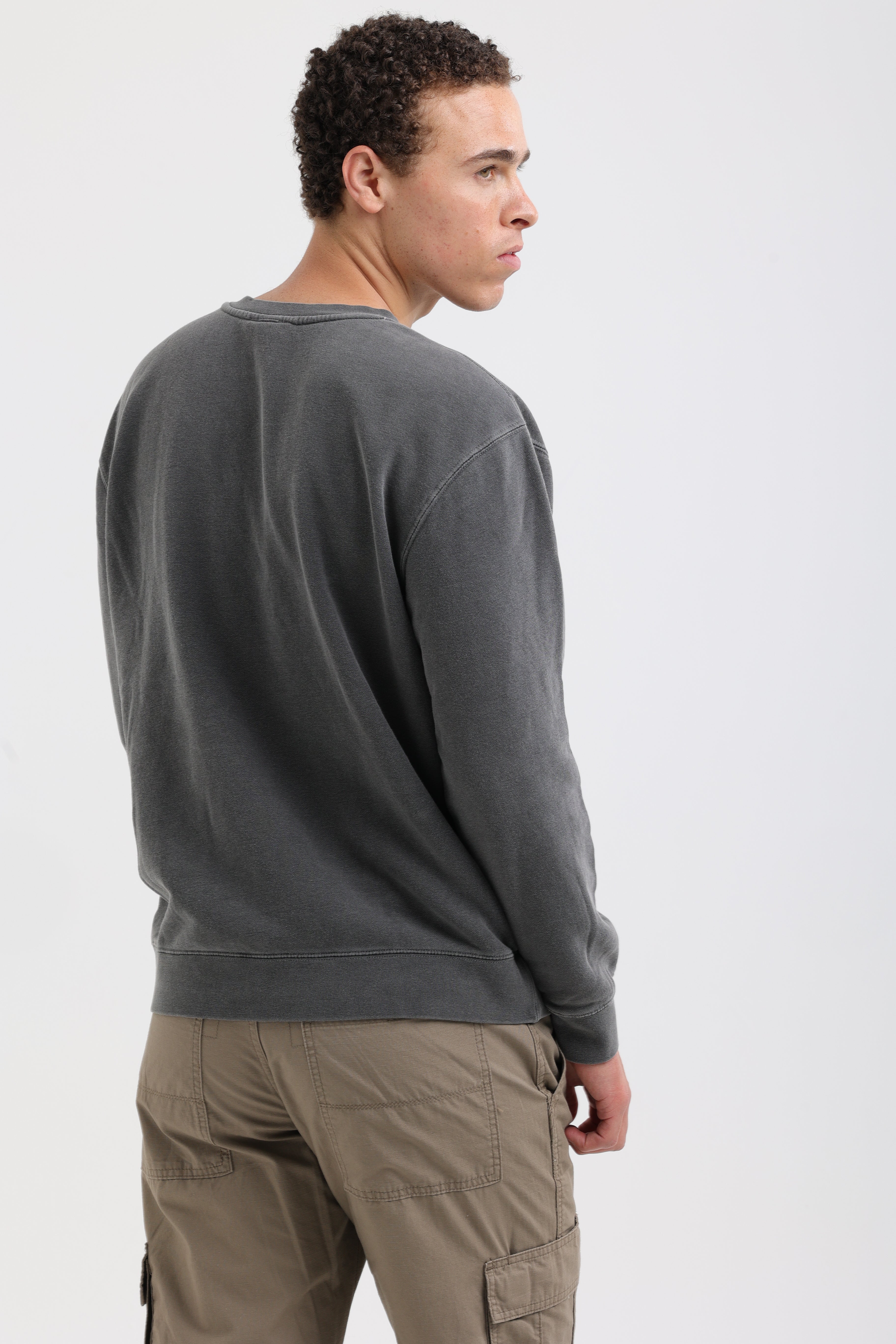 Vetra Crewneck – Summit Ice Apparel